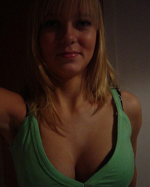 Webcam sexe avec une vraie blonde sexy